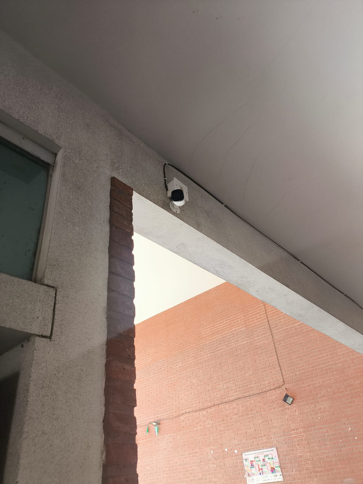 CAMARAS DE SEGURIDAD UE PRIMAVERA 2 (3)